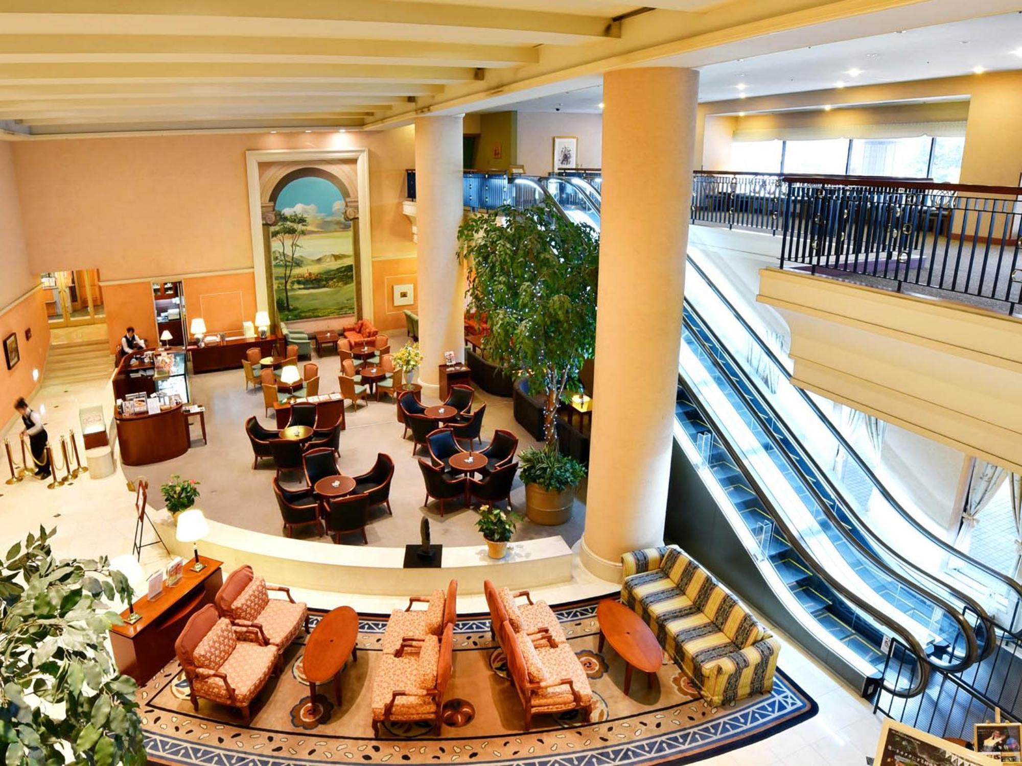 Hotel Crown Palais Chiryu Экстерьер фото
