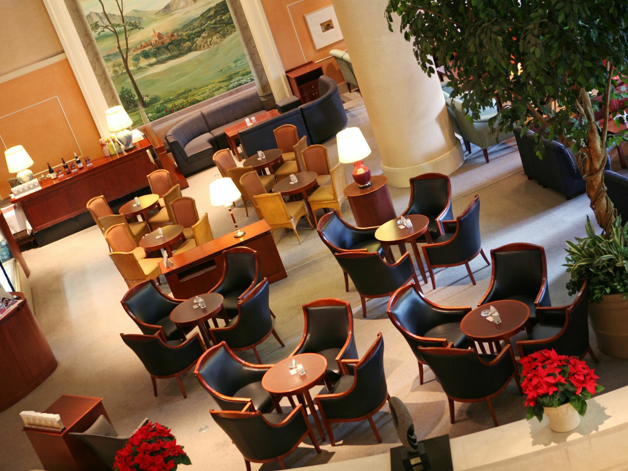 Hotel Crown Palais Chiryu Экстерьер фото
